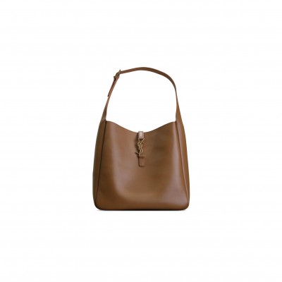 YSL LE 5 À 7 LARGE IN GRAINED LEATHER 753837 (30*31*13cm) YSL LE 5 À 7 LARGE IN GRAINED LEATHER 753837 (30*31*13cm)