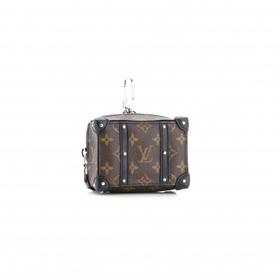 LOUIS VUITTON SOFT TRUNK POUCH MONOGRAM M00753 (9*6*3.5cm)