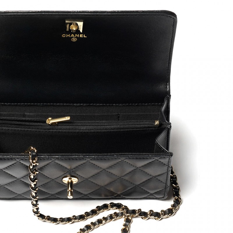 CHANEL MASTER CLUTCH WITH CHAIN LAMBSKIN, STRASS & GOLD-TONE METAL BLACK AP4831 (18.5*11*6cm) CHANEL MASTER CLUTCH WITH CHAIN LAMBSKIN, STRASS & GOLD-TONE METAL BLACK AP4831 (18.5*11*6cm)