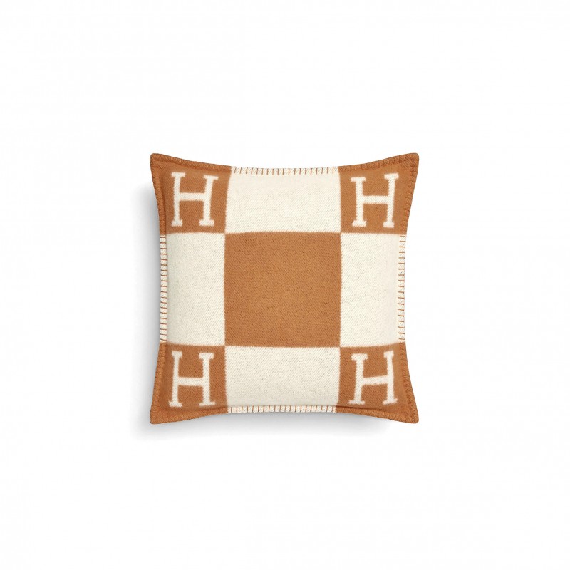 HERMES AVALON PILLOW, SMALL MODEL H102667M 52 (50*50cm) HERMES AVALON PILLOW, SMALL MODEL H102667M 52 (50*50cm)