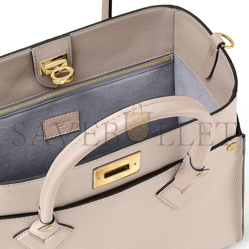 LOUIS VUITTON MASTER ON MY SIDE MM M58485 (30.5*24.5*14cm) LOUIS VUITTON MASTER ON MY SIDE MM M58485 (30.5*24.5*14cm)
