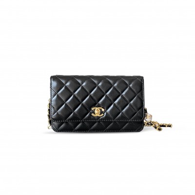CHANEL PEARL WALLET ON CHAIN 2475784 (19*13*4cm)