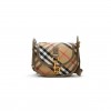 BURBERRY MINI B CLIP MESSENGER BAG 81196571 (19*17.5*9cm) BURBERRY MINI B CLIP MESSENGER BAG 81196571 (19*17.5*9cm)