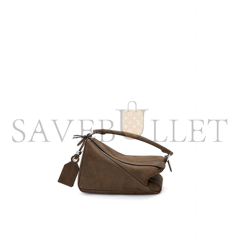 LOEWE SMALL FEATHERLIGHT PUZZLE BAG IN GRAINED NUBUCK A510PLSX03 (24*16.5*10.5cm) LOEWE SMALL FEATHERLIGHT PUZZLE BAG IN GRAINED NUBUCK A510PLSX03 (24*16.5*10.5cm)