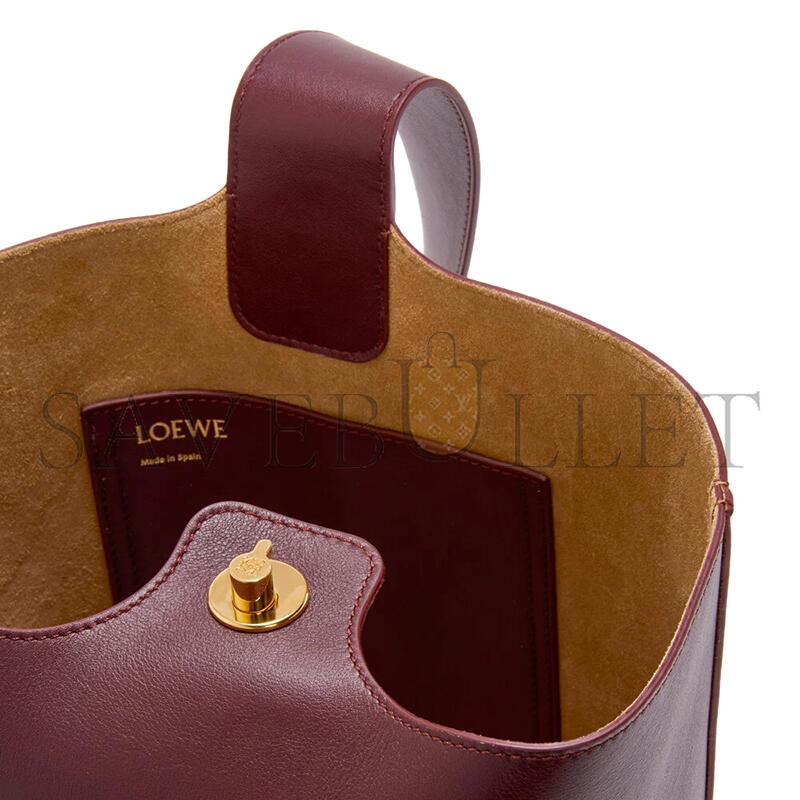 LOEWE MEDIUM PEBBLE BUCKET IN SMOOTH CALFSKIN AANBBBWX01 (28*24.5*23.5cm) LOEWE MEDIUM PEBBLE BUCKET IN SMOOTH CALFSKIN AANBBBWX01 (28*24.5*23.5cm)
