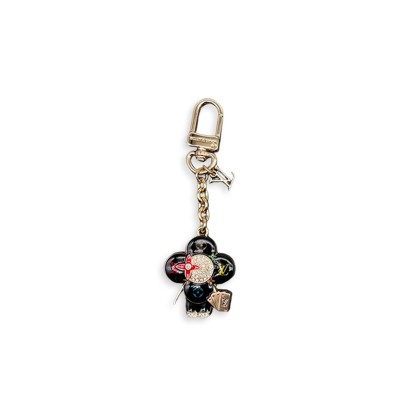 LOUIS VUITTON BAG CHARM AND KEY HOLDER LOUIS VUITTON BAG CHARM AND KEY HOLDER