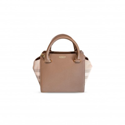 BURBERRY  CROSSBODY BAG (21*20*13cm)
