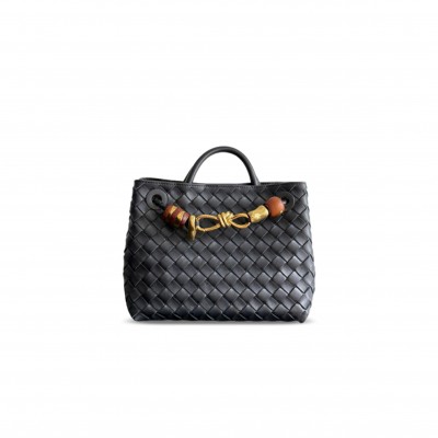 BOTTEGA VENETA SMALL ANDIAMO SPACE BLUE 743568 (25*22*10.5cm) BOTTEGA VENETA SMALL ANDIAMO SPACE BLUE 743568 (25*22*10.5cm)