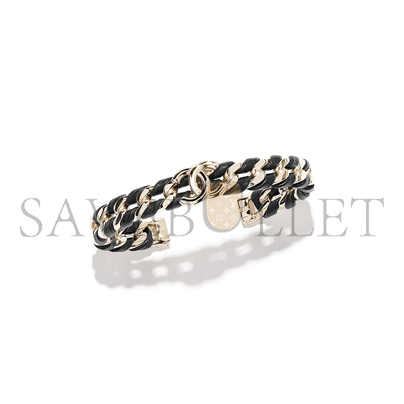 CHANEL CUFF ABG719