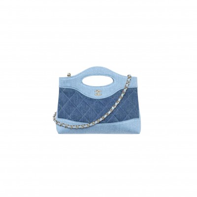 CHANEL CLUTCH WITH CHAIN WASHED DEMIN & GOLD TONE METAL AP3656 (20.5*17*3.5cm)