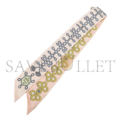 HERMÈS SILK TWILLY SCARF BLUE BEIGE MULTI HERMÈS SILK TWILLY SCARF BLUE BEIGE MULTI