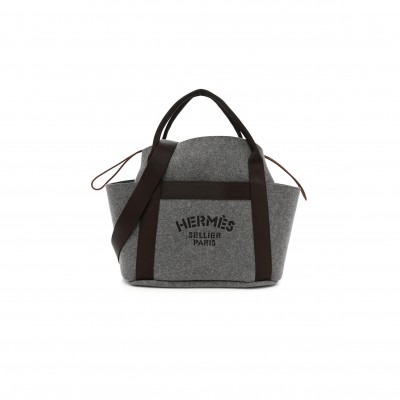 HERMES FELT SAC DE PANSAGE GROOM BAG ACIER (38*32*17cm) 
