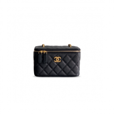 CHANEL VANITY CASE GRAINED CALFSKIN DIAMOND (17*9.5*8cm)