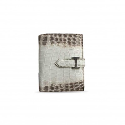 HERMES MASTER BEARN COMPACT WALLET IN HIMALAYA ALLIGATOR LEATHER (12*9.5*0.4cm) HERMES MASTER BEARN COMPACT WALLET IN HIMALAYA ALLIGATOR LEATHER (12*9.5*0.4cm)