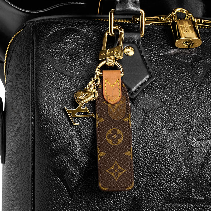 LOUIS VUITTON CHERISHED TAB KEYCHAIN M01184 LOUIS VUITTON CHERISHED TAB KEYCHAIN M01184