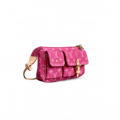 LOUIS VUITTON MASTER DENIM POCHETTE ACCESSOIRE CARGO M27602 (23.5*14*3cm) LOUIS VUITTON MASTER DENIM POCHETTE ACCESSOIRE CARGO M27602 (23.5*14*3cm)