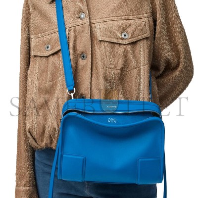 LOEWE SMALL AMAZONA 180 BAG IN SOFT CALFSKIN A039AS0X01 (24.5*18.5*10cm) LOEWE SMALL AMAZONA 180 BAG IN SOFT CALFSKIN A039AS0X01 (24.5*18.5*10cm)