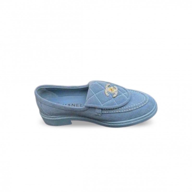 CHANEL QUILTED LEATHER CC TURNLOCK LOAFERS 