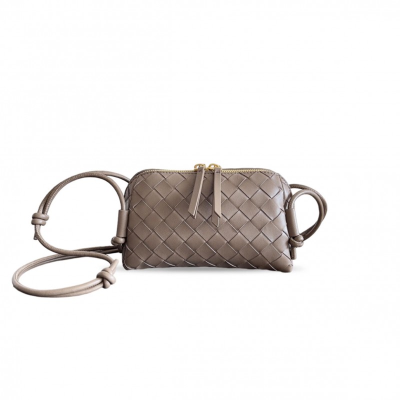 BOTTEGA VENETA CONCERT POUCH 794258 (18.5*11.5*8.5cm)