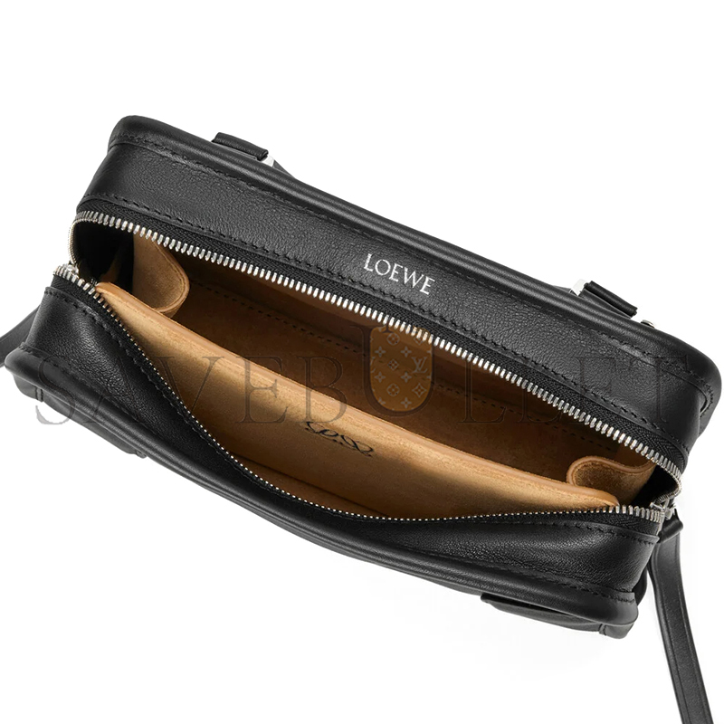 LOEWE MINI AMAZONA 180 BAG IN SOFT CALFSKIN A039AS4X12 (20*11.5*7cm) LOEWE MINI AMAZONA 180 BAG IN SOFT CALFSKIN A039AS4X12 (20*11.5*7cm)