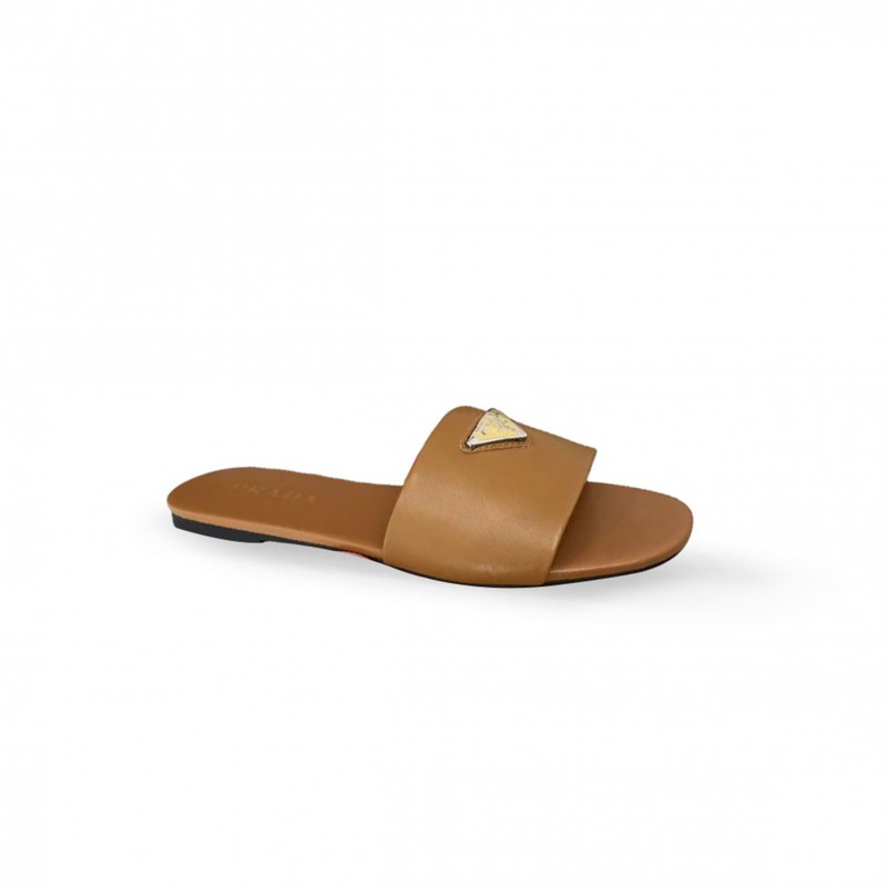 PRADA SAFFIANO PATENT LEATHER SLIDES 