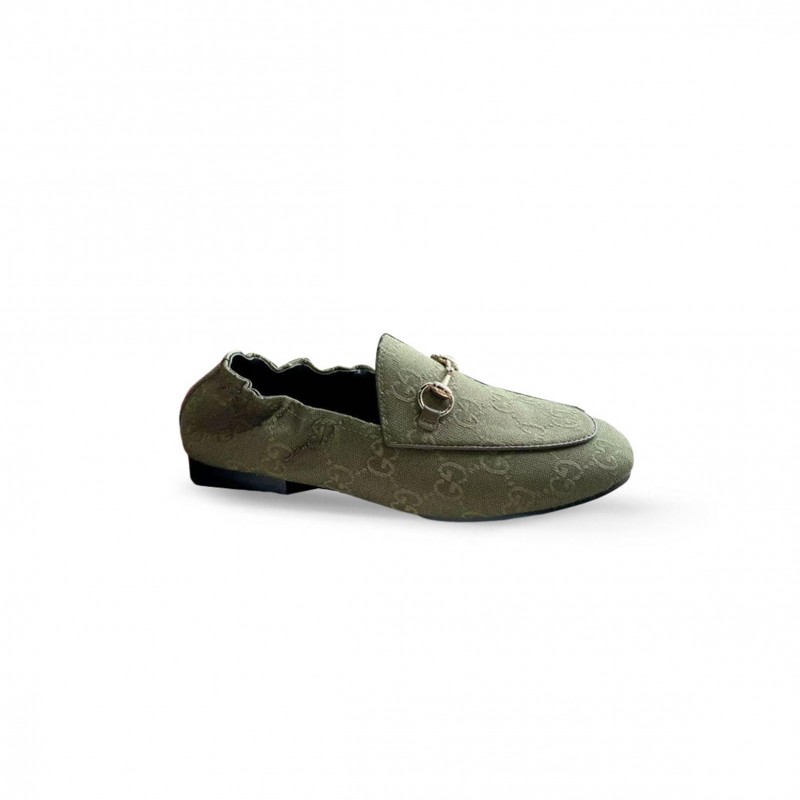 GUCCI WOMEN'S JORDAAN LOAFER 854414