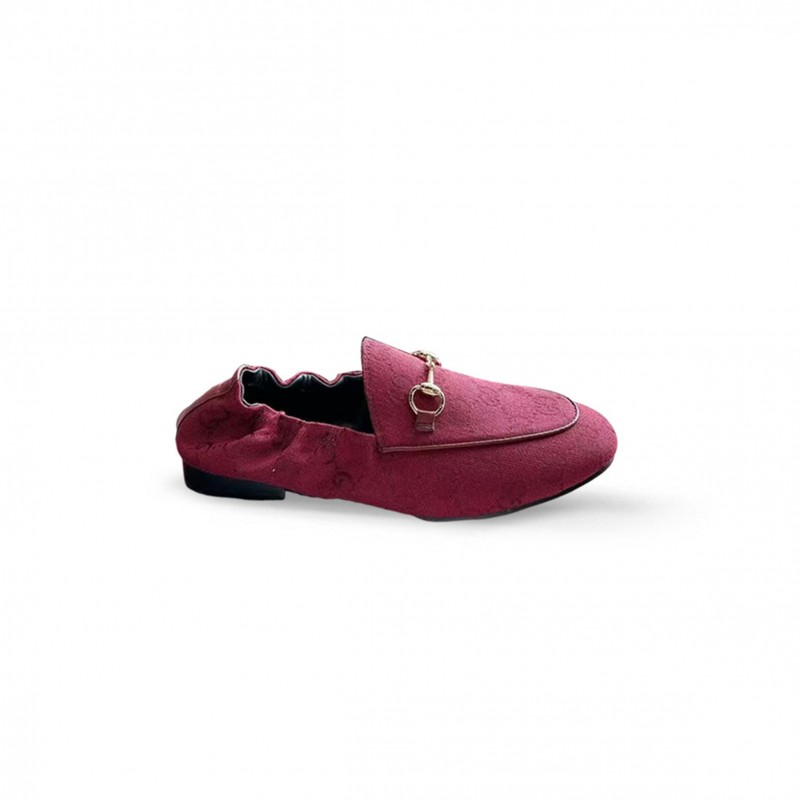 GUCCI WOMEN'S JORDAAN LOAFER 854414 