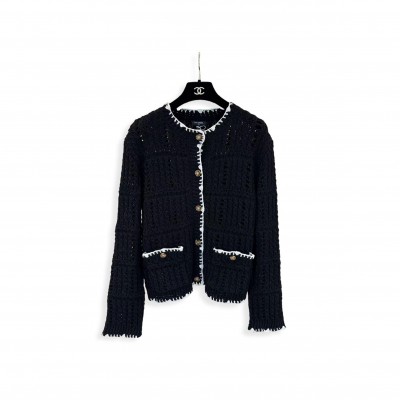 CHANEL CARDIGAN BLACK 