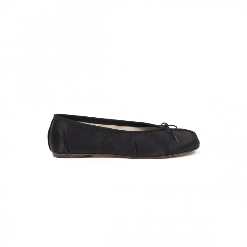MAISON MARGIELA TABI BALLERINA S58WZ0155P7551T8013