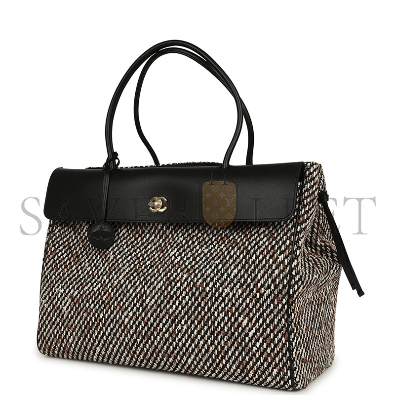 CHANEL XXL URBAN ESSENTIAL SHOPPING TOTE BLACK CALFSKIN AND MULTI TWEED GOLD HARDWARE (43*33*17.5cm) 