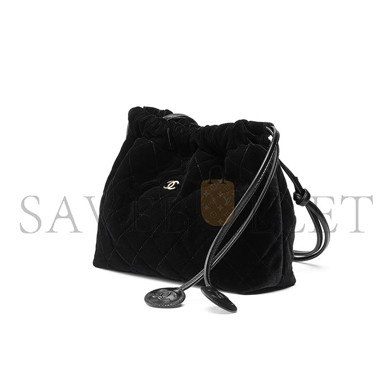 CHANEL CLUTCH WITH LEATHER STRAP AP5227 (22*17*8cm) CHANEL CLUTCH WITH LEATHER STRAP AP5227 (22*17*8cm)