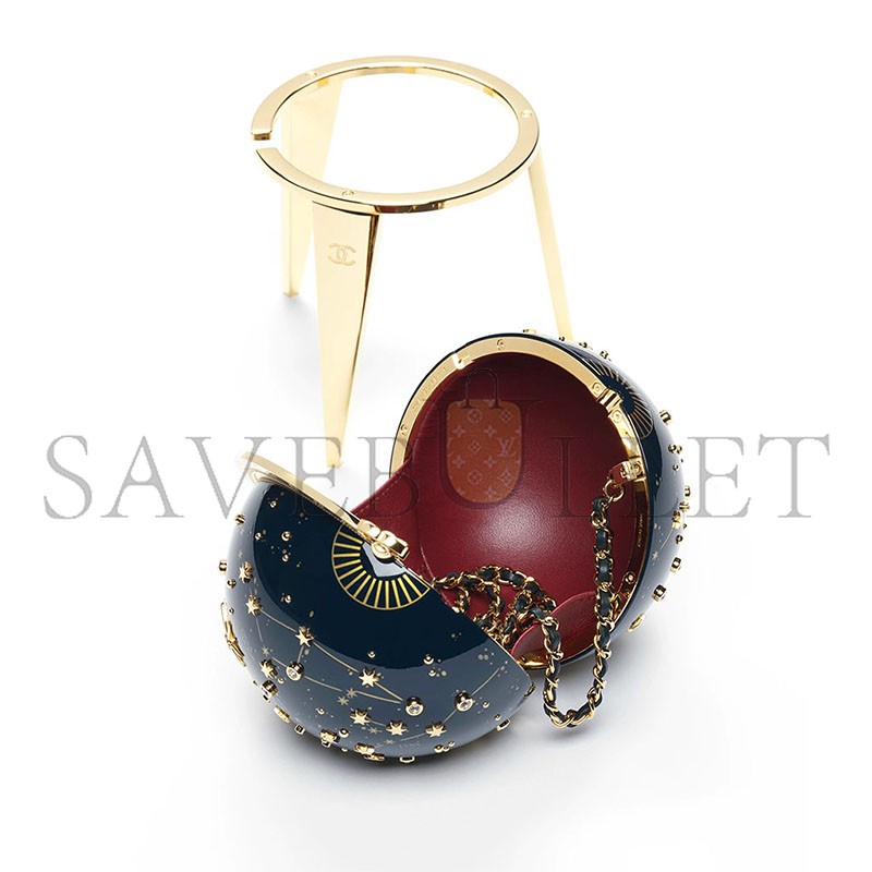 CHANEL CONSTELLATION GLOBE MINAUDIERE AS6272 (18*11*11cm) CHANEL CONSTELLATION GLOBE MINAUDIERE AS6272 (18*11*11cm)