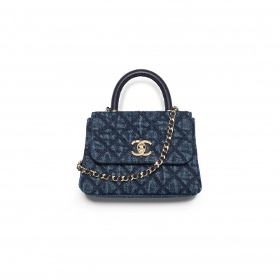 CHANEL CLUTCH WITH CHAIN AP4244 (14.5*11.5*5.5cm) CHANEL CLUTCH WITH CHAIN AP4244 (14.5*11.5*5.5cm)