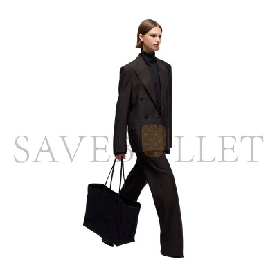 GUCCI NY LARGE TOTE BAG A00B4R (42*30*18cm) GUCCI NY LARGE TOTE BAG A00B4R (42*30*18cm)