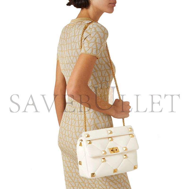VALENTINO GARAVANI LARGE ROMAN STUD MEDIUM SHOULDER BAG IN QUILTED NAPPA (30*20*12cm) 