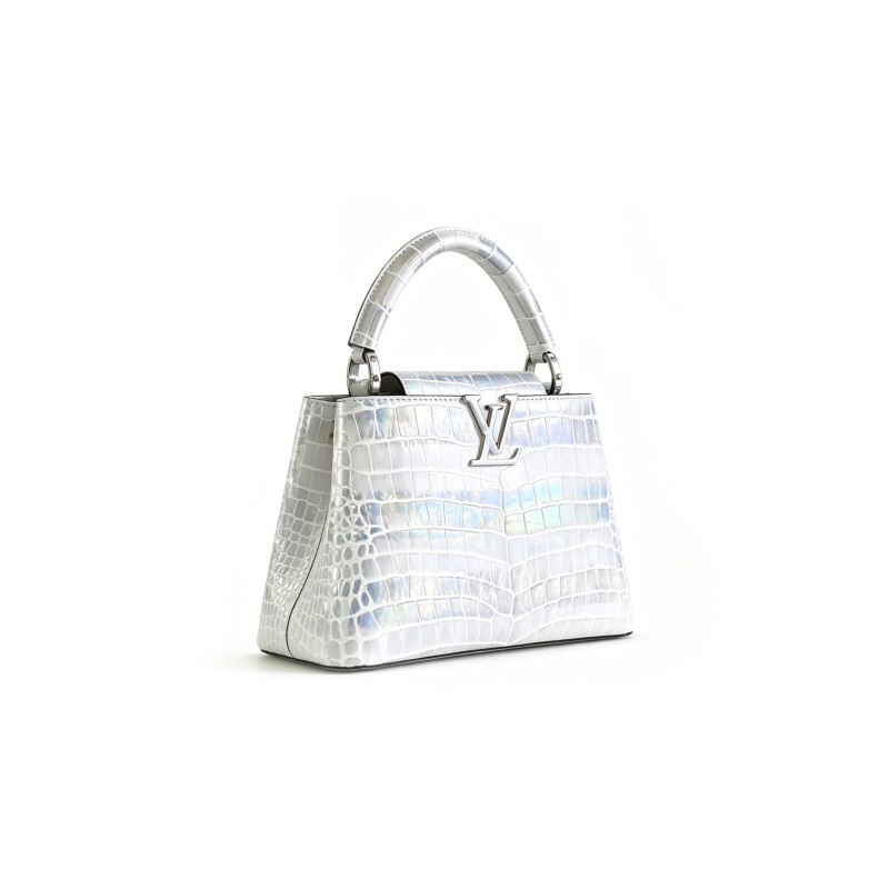 LOUIS VUITTON CAPUCINES BB M92173 (27*18*9cm)