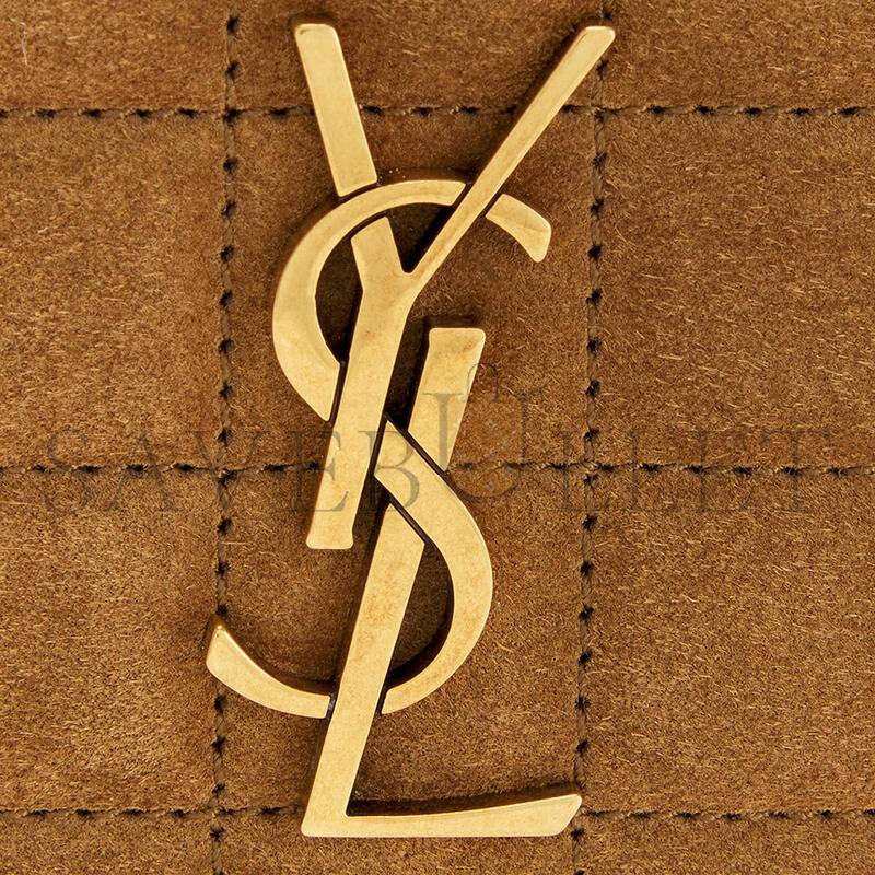 YSL CASSANDRE MATELASSÉ CARRÉ CAMERA BAG IN SUEDE 7648091U8073194 (19.5*14*4cm)