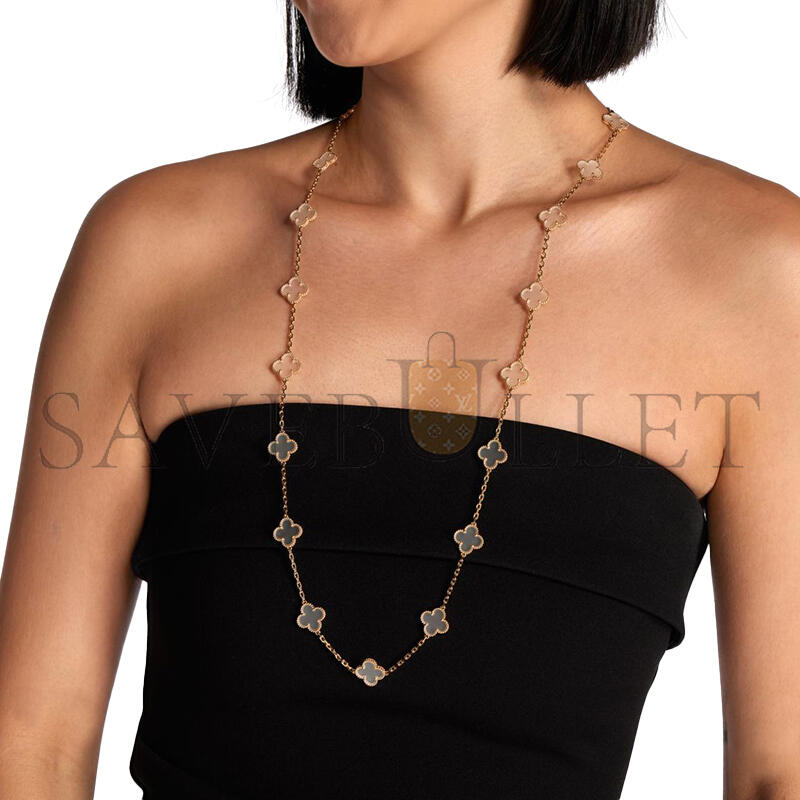 VAN CLEEF ARPELS VINTAGE ALHAMBRA LONG NECKLACE, 20 MOTIFS GOLD AND ROCK CRYSTAL