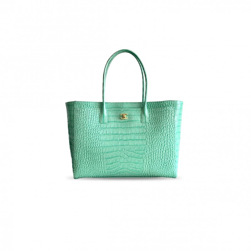 CHANEL LARGE CERF SHOPPING BAG CROCODILE EMBOSSED CALFSKIN GOLD HARDWARE AS6244 (47*31*15cm)