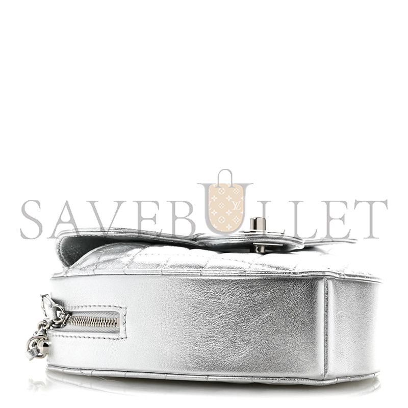 CHANEL HEART BAG IN METALLIC LAMBSKIN QUILTED AS5764 (19*18*5cm)