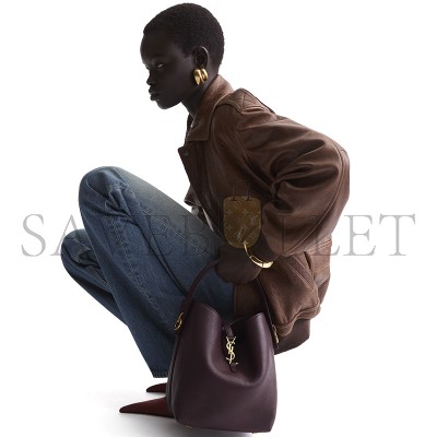 YSL LE 37 SUPPLE IN GRAINED LEATHER 860941AAF206195 (25*20*16cm) YSL LE 37 SUPPLE IN GRAINED LEATHER 860941AAF206195 (25*20*16cm)