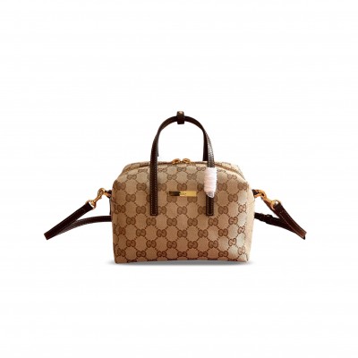 GUCCI SMALL BOSTON BAG WITH GUCCI PLAQUE 875811 (20*12*11cm) GUCCI SMALL BOSTON BAG WITH GUCCI PLAQUE 875811 (20*12*11cm)