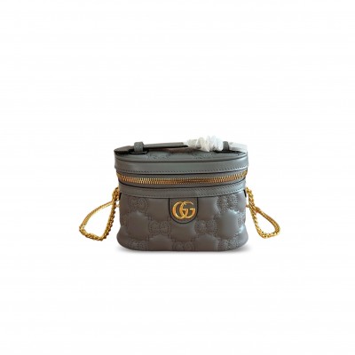 GUCCI GG MATELASSÉ TOP HANDLE MINI BAG 723770 (16*10.5*5cm) GUCCI GG MATELASSÉ TOP HANDLE MINI BAG 723770 (16*10.5*5cm)