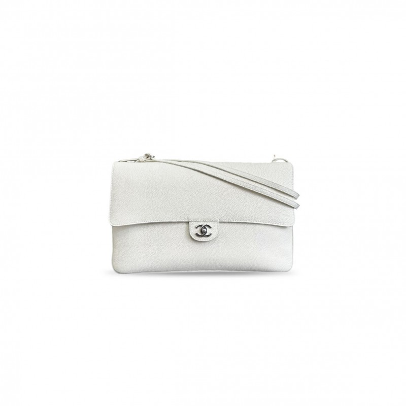CHANEL MAXI FLAP BAG AS6233 (38.5*26*11cm)