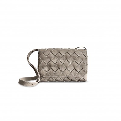 BOTTEGA VENETA LARGE DIAGO 815796 (32*21.5*5cm) BOTTEGA VENETA LARGE DIAGO 815796 (32*21.5*5cm)