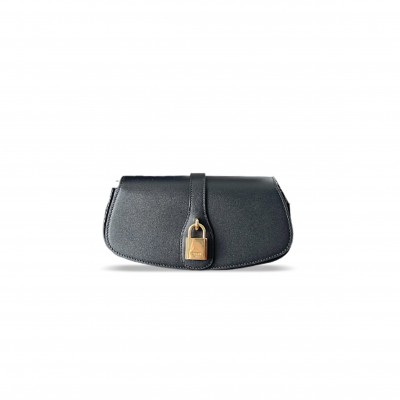 CELINE CLUTCH ON STRAP TABOU (18*8*5cm) CELINE CLUTCH ON STRAP TABOU (18*8*5cm)