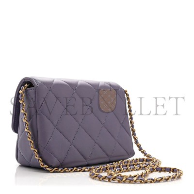 CHANEL SHINY LAMBSKIN QUILTED MINI PEARL LOGO FLAP LIGHT PURPLE (18*13*6cm) 