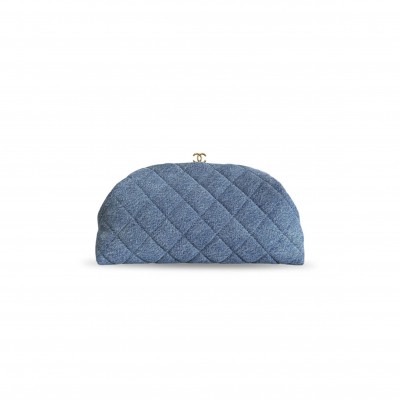 CHANEL CLUTCH WITH CHAIN AP5252 (26*17*12cm) CHANEL CLUTCH WITH CHAIN AP5252 (26*17*12cm)