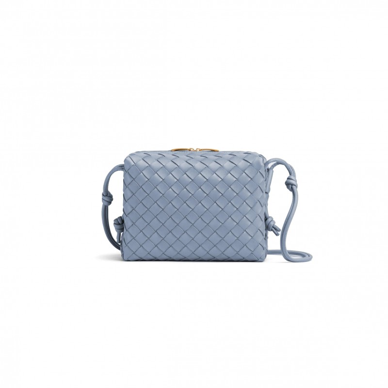 BOTTEGA VENETA SMALL LOOP CAMERA BAG 680255 (22*15*8cm)