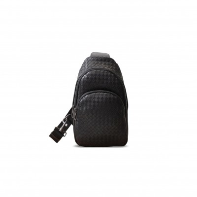 BOTTEGA VENETA INTRECCIATO SLING BAG (31*19*9cm) BOTTEGA VENETA INTRECCIATO SLING BAG (31*19*9cm)